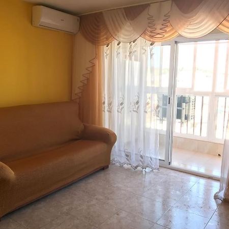 Apartamento Aitana.Esta A 2 Km De La Playa Andando Alicante Exterior foto