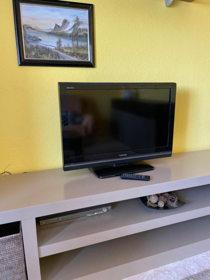 Apartamento Aitana.Esta A 2 Km De La Playa Andando Alicante Exterior foto